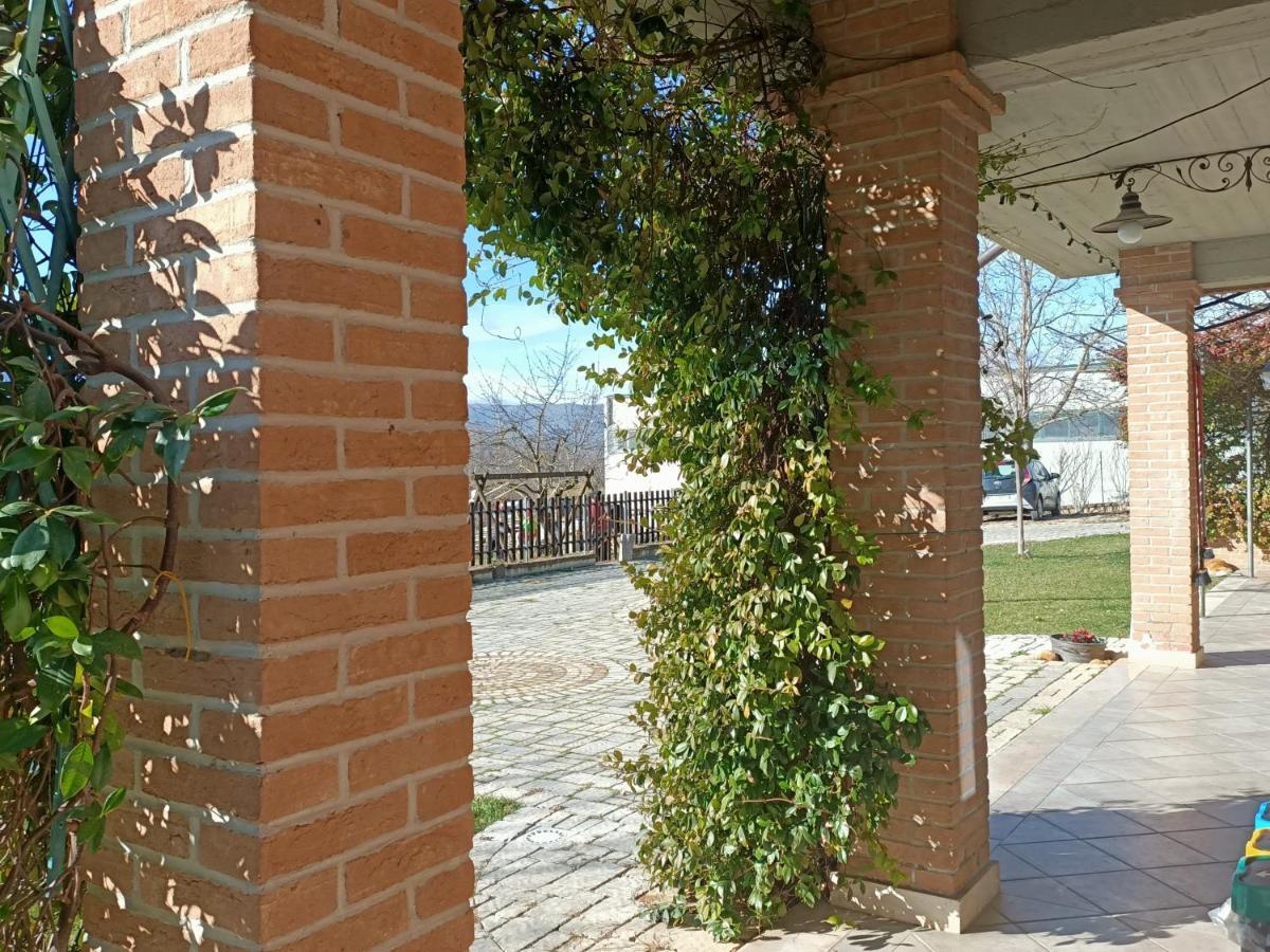 Rossomattone Countryhouse Sulmona Eksteriør billede